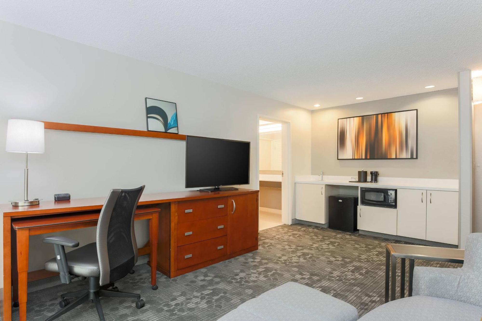 Hotel Courtyard By Marriott Monroe Airport Extérieur photo