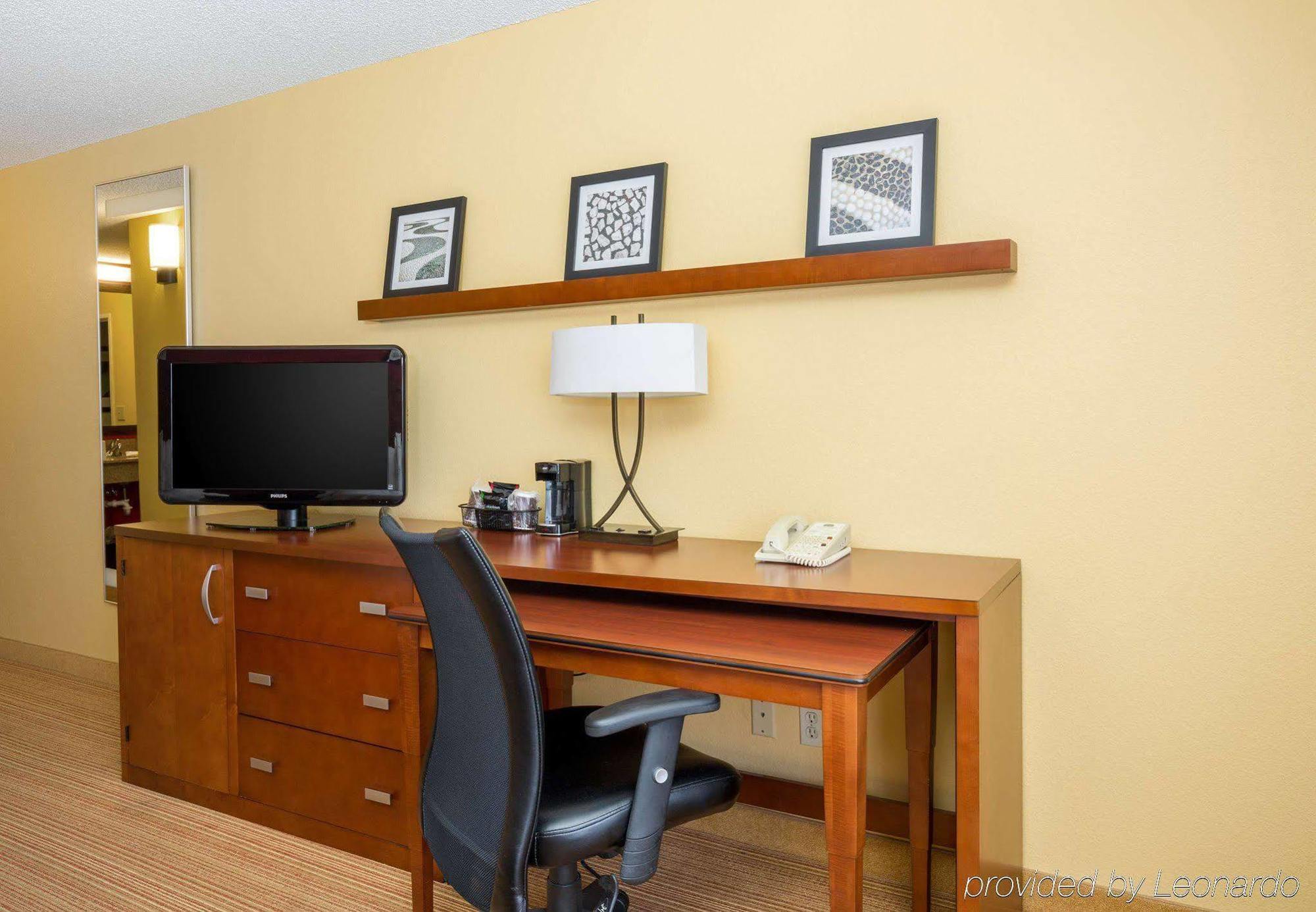 Hotel Courtyard By Marriott Monroe Airport Extérieur photo